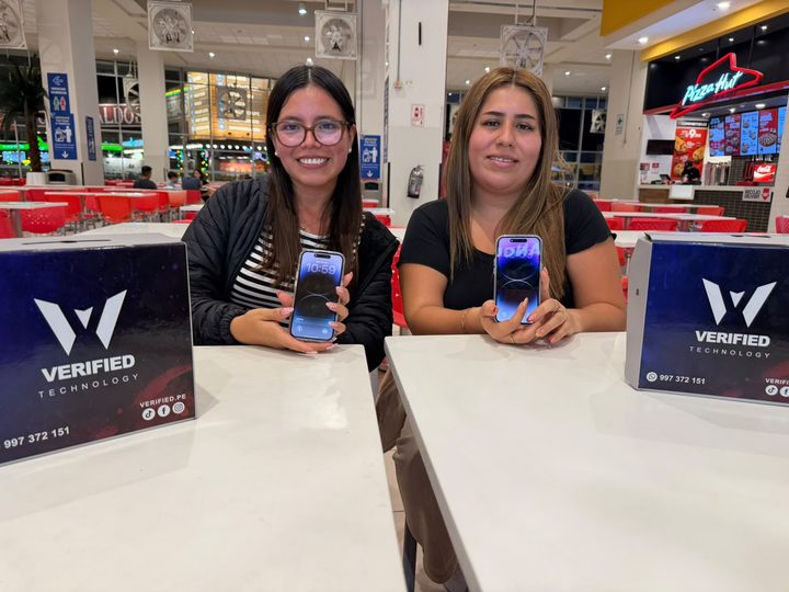 Entrega de iPhone a cliente de Verified Technology